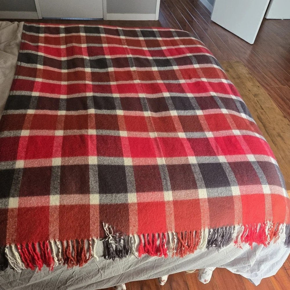 Ikea Vinterfint Wool Blend Cozy Red Plaid Boho Throw Blanket with Fringe